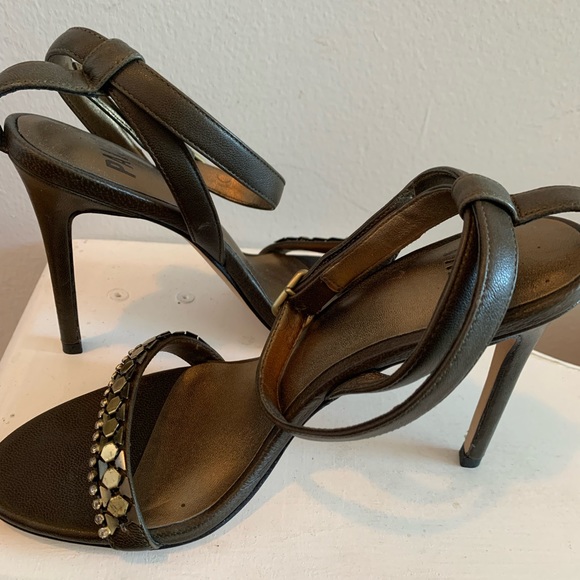 Olive Sandals size 6 - Picture 7 of 10